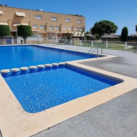 Con Vistas Al Mar Y Con Piscina Dom wakacyjny Alicante