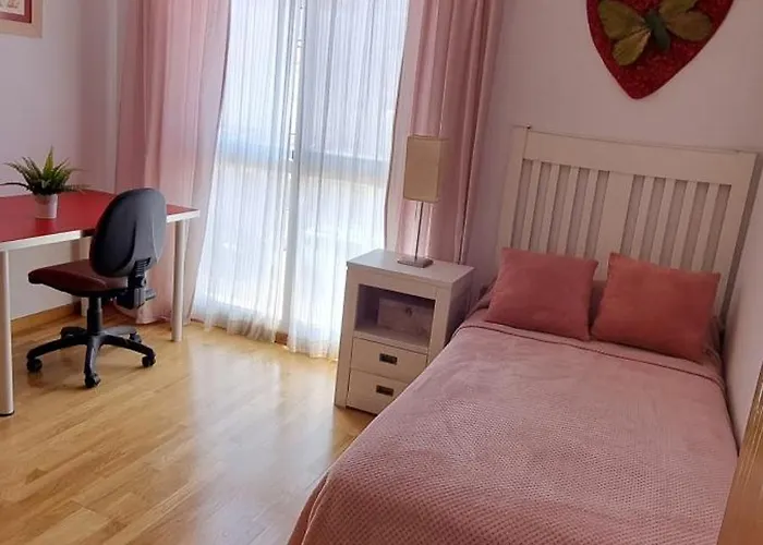 Con Vistas Al Mar Y Con Piscina