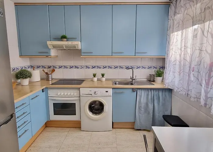 Con Vistas Al Mar Y Con Piscina Сasa de vacaciones