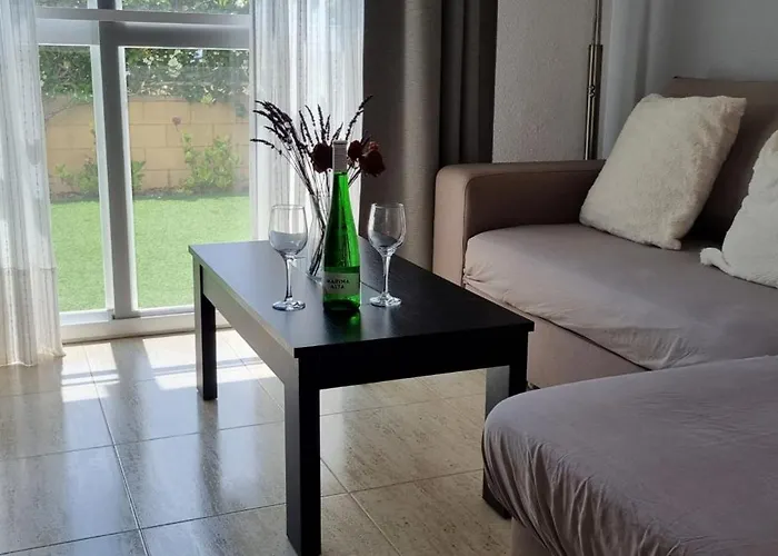 Con Vistas Al Mar Y Con Piscina Alicante