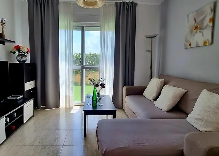 Con Vistas Al Mar Y Con Piscina *