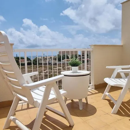 Con Vistas Al Mar Y Con Piscina Holiday home *